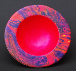 Sycamore. 105 mm diameter. Red bowl with rim marbled. Ref 12.15
