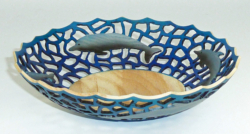 Ash. 175 mm diameter. Only 20 gms weight. Coloured with airbrush. Ref 11.03